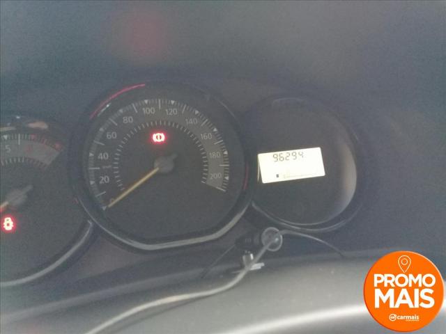 RENAULT LOGAN 1.0 AUTHENTIQUE PLUS 16V FLEX 4P MANUAL - Foto 6