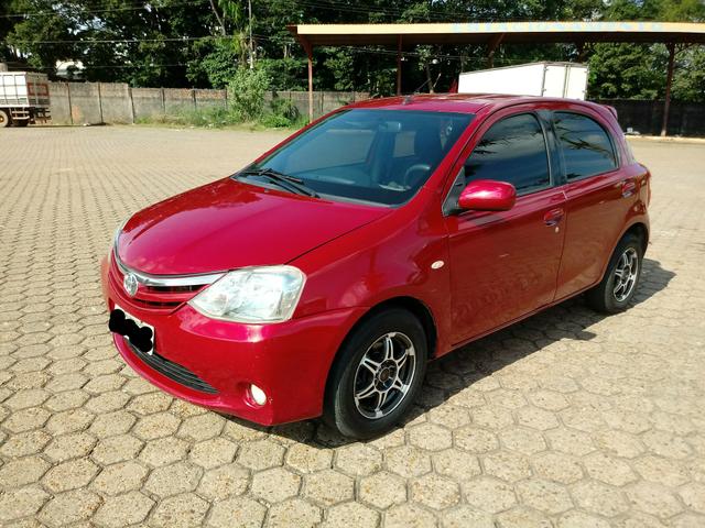 Etios xls 1.5 hatch- whats 9. * - Foto 3