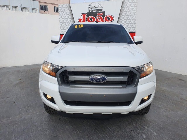 FORD RANGER XLS 2.2 CD 4X4 AUT *** ÚNICO DONO COM 79.000 KM ***