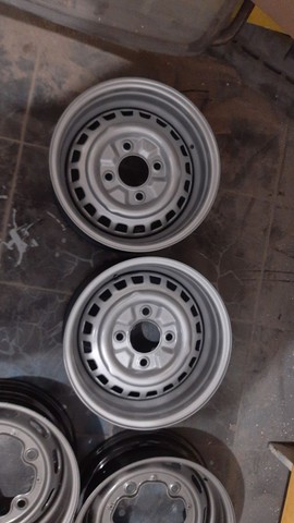 Rodas 4 furos aro 15 tala 6 pro Fusca