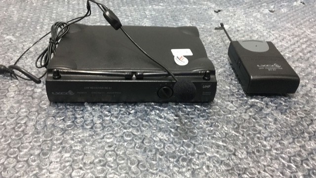 Microfone Lyco Uh01li Sem Fio Uhf Headset Lapela Perfeito!!