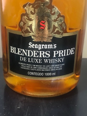 Whisky Seagram's Blenders Pride De Luxe Lacrado - Antiguidades - Vila  Assunção, Porto Alegre 1147086182