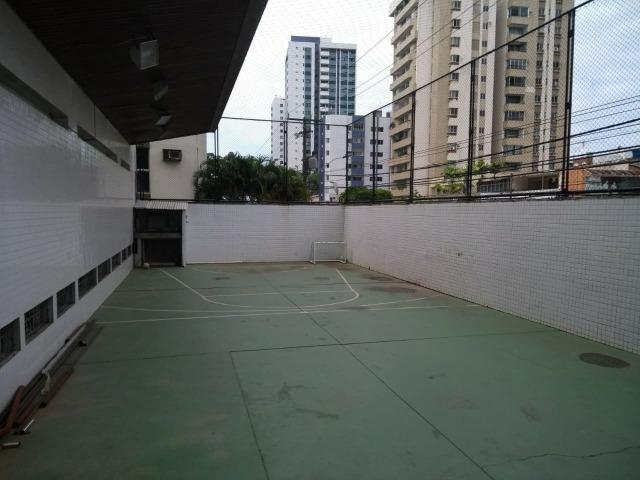 Apartamento em Candeias com 3 Quartos sendo 1 Suíte e Lazer Completo - Foto 17