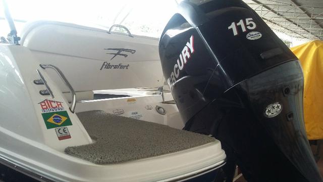 Focker 200 motor mercury 115hp 4T - Foto 3