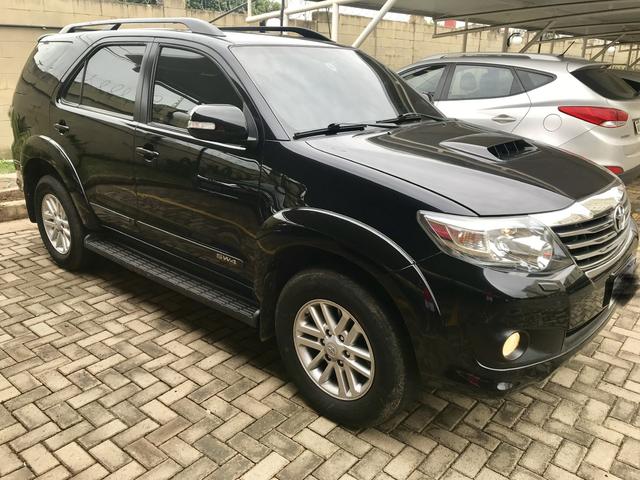 Hilux SW4, ano 15/15, com 74 mil km rodados - Foto 4