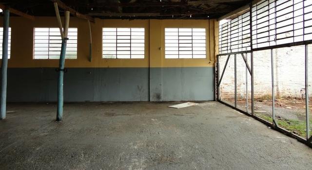 Pavilhão p/ estacionamentos, terreno e casa Centro 620 m2 Caxias do Sul - Foto 3