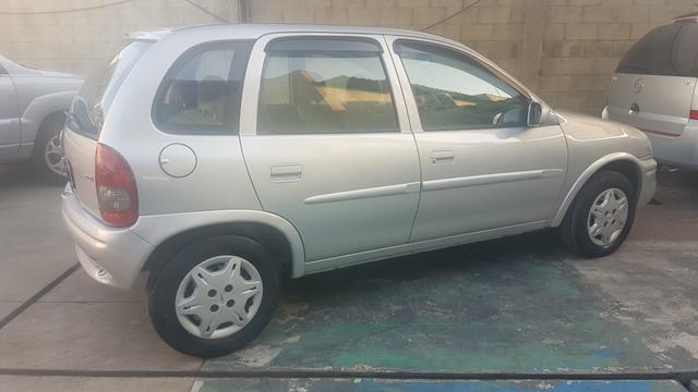 Corsa Hatch Milenium Ano 2002 - Foto 4