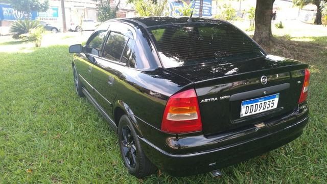 Gm - Chevrolet Astra Astra 2001, 4 portas, completo - Foto 2