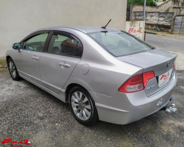 Civic LXL 1.8 AUT. / 2011 / Muito Novo - Foto 4
