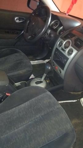 Vendo carro megane 2.0 - Foto 7