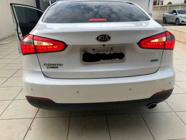 Kia cerato 2015 automático flex
