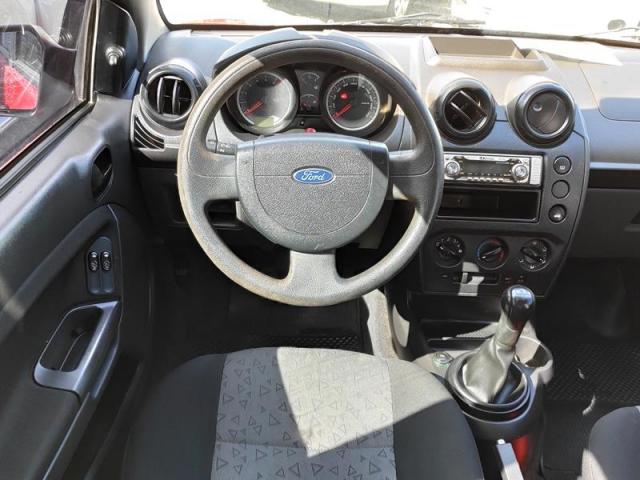 Ford Fiesta 1.0 Mpi Sedan 8v - Foto 5