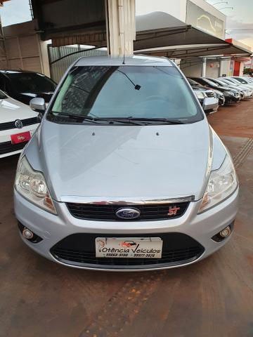 Ford Focus 1.6 2010 - Foto 2