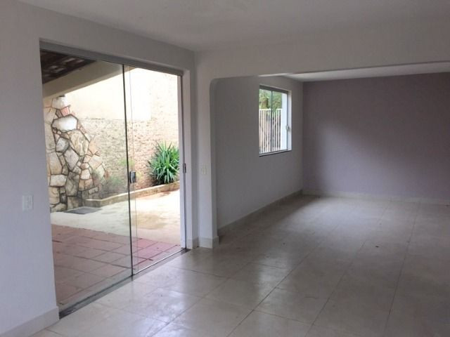 Casa 3qtos 1 suite, quintal, otimo local Prive Atlantico - Foto 5
