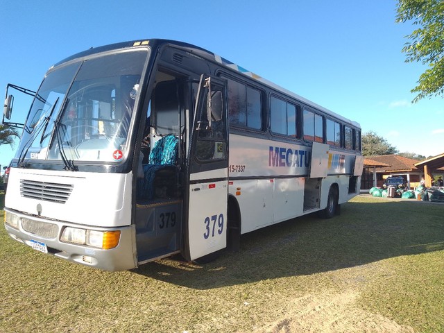 Ônibus Comil Callegiante  1318