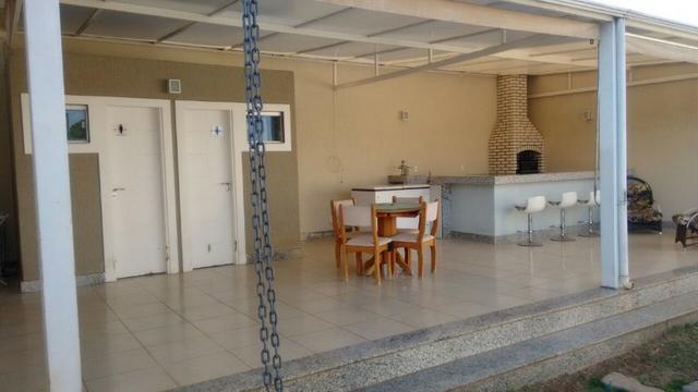 Linda e moderna casa estuda troca em apartamento preferencialmente em Águas Claras - Foto 11