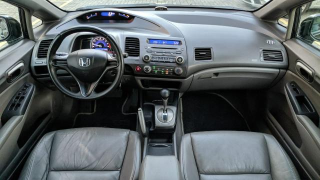 Vendo Honda Civic 2008 LXS Automático Facilito Financiamento