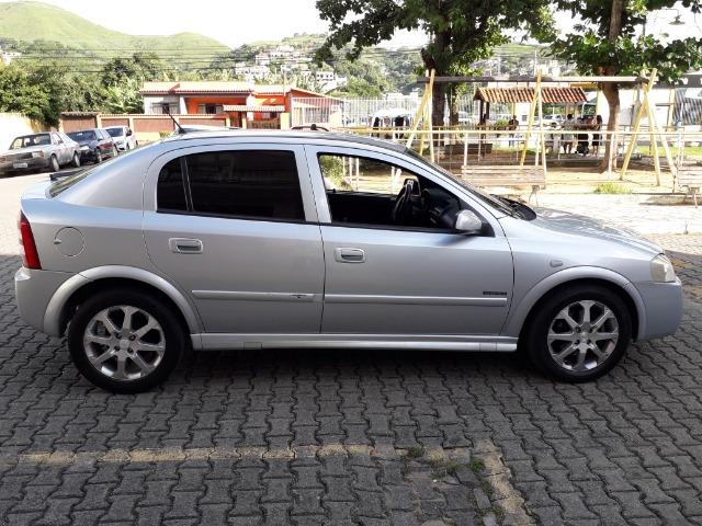 Astra Hatch Advantage 2.0 8v Flexpower - 2010 - Foto 7