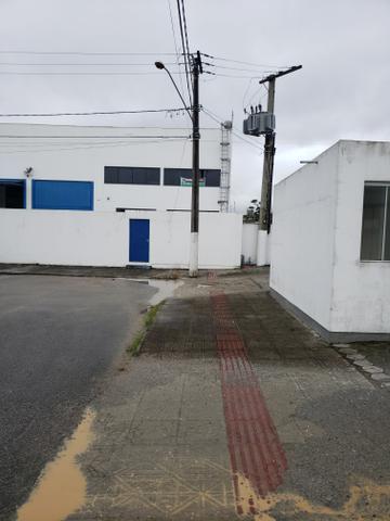 Alugo galpão 683m2 junto a UPA-Br 282