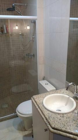 Lindo Apartamento de frente para o mar ed. Rachel de Barros - Foto 8
