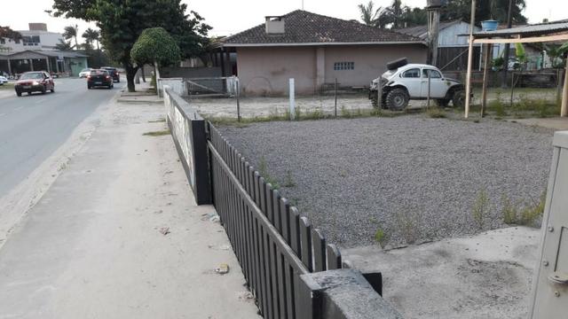 Terreno comercial com 450m² c/ casa no centro de Itapoá-SC TE0461 - Foto 6