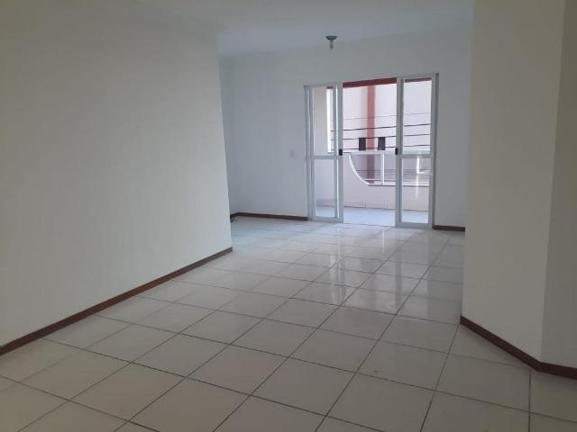 Apartamento na quadra do mar | 03 quartos | Itapema, Meia Praia SC