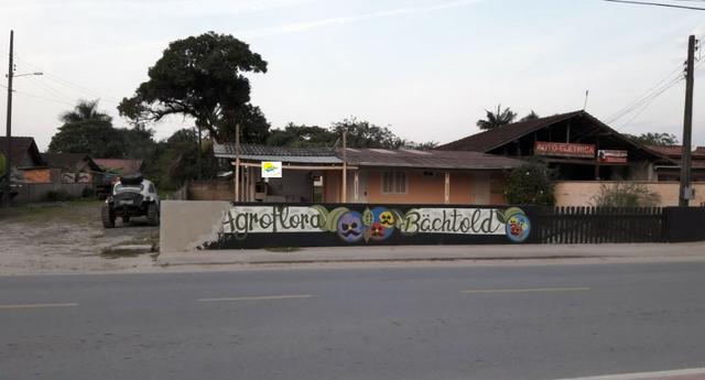 Terreno comercial com 450m² c/ casa no centro de Itapoá-SC TE0461