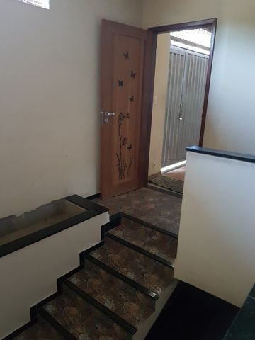 Casa com 4 quatros (3 suítes) / 3 vagas de garagem /terraço com churrasqueira - Foto 3