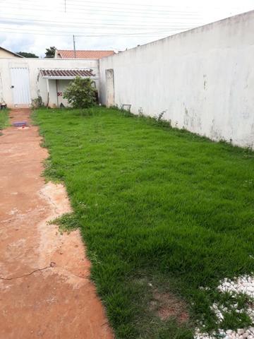 Casa Quitada Próximo a Rua da Divisão - Foto 14