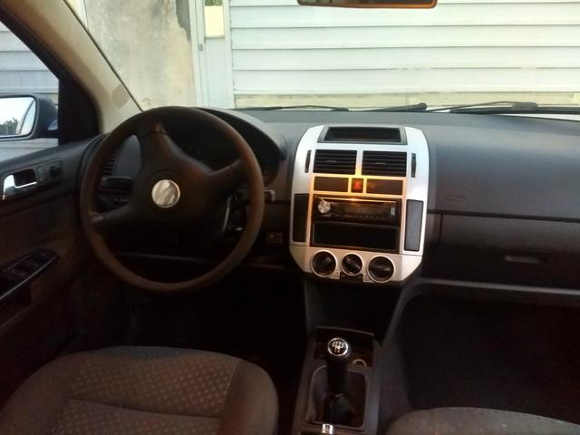Polo Hatch 2003 - Foto 3
