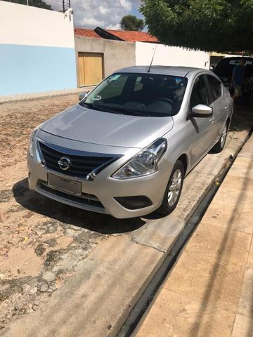 Nissan Versa - Foto 3
