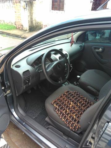 Corsa sedan 1.4 2009 - Foto 8