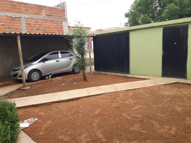 Vende-se ótima casa no bairro DNER, 3 quartos, 3 banheiros. ótimo preço 200 mil - Foto 4
