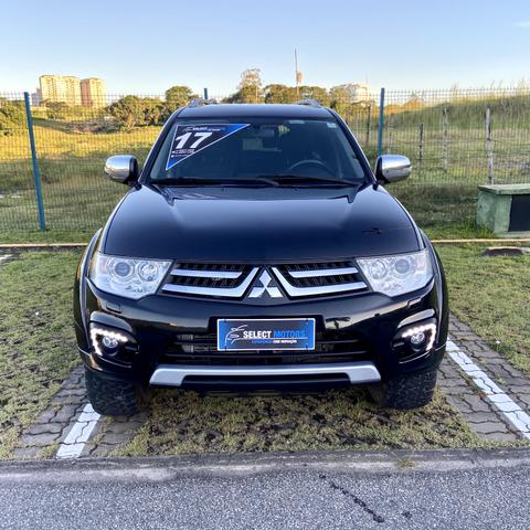 Mitsubishi Pajero Sport 3.2 Hpe Diesel Automático 4x4 - 2017