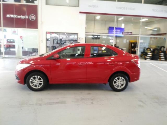 CHEVROLET PRISMA LT 1.0 8V SPE/4 Vermelho 2015/2016 - Foto 9