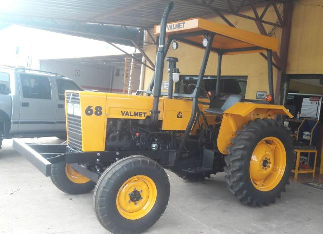 Trator valmet 68 motor mwm d-229 3cc - Foto 2