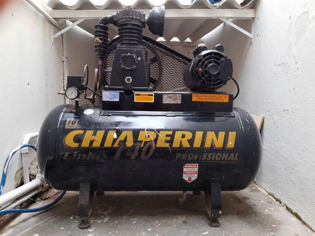 Compressor de ar média pressão 10 pcm 110 litros - Chiaperini 10 MPI 110 L