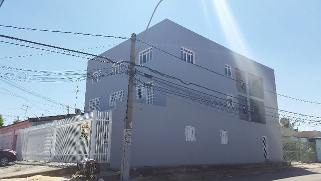 Prédio Esquina com 15 aptos para locação. QNM 23, Ceilândia Sul
