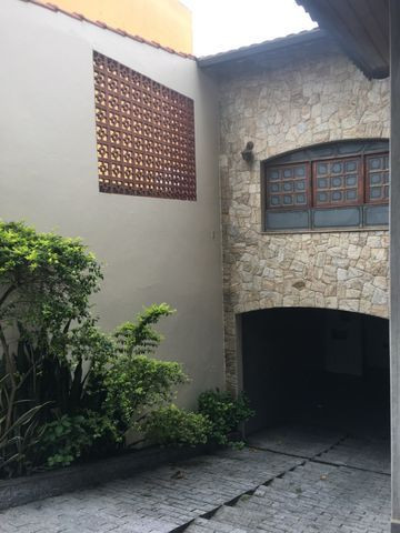 Casa 300 m2 - 5 Garagens - Independência