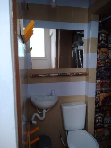 Quarto Disponível para rapazes pituba