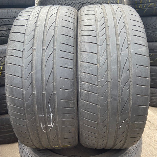 Pneus 225/50/18 Bridgestone potenza meia vida (não são riscados)
