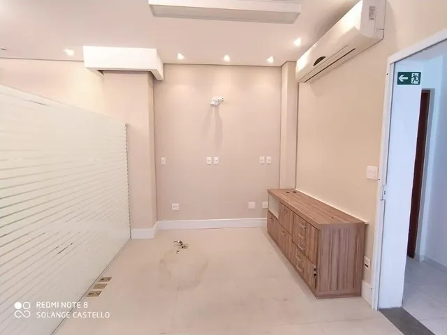 Prédio - / Comercial / Centro