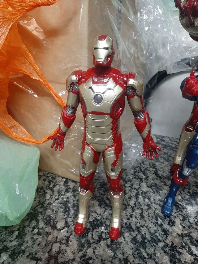 Bonecos homem de ferro eletrônico  - Foto 2