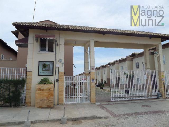 Casa duplex em condomínio, passaré