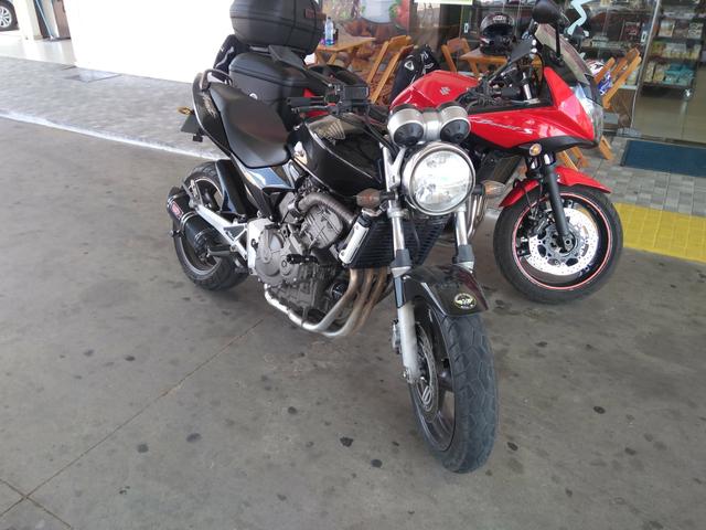 Hornet 600