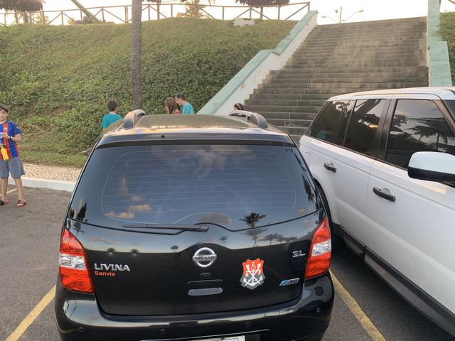 Nissan livina sl 1.8 at