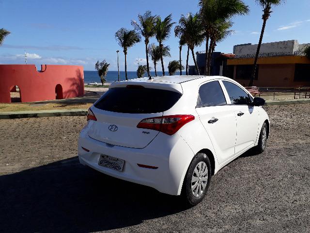 HB20 1.0 Confort Plus 16V Flex - Foto 4