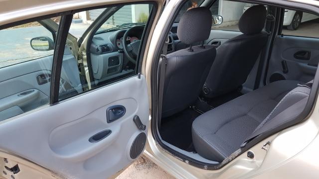 Renault Clio 2011 completo - Foto 8