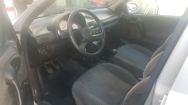 Corsa Hatch Milenium Ano 2002 - Foto 7