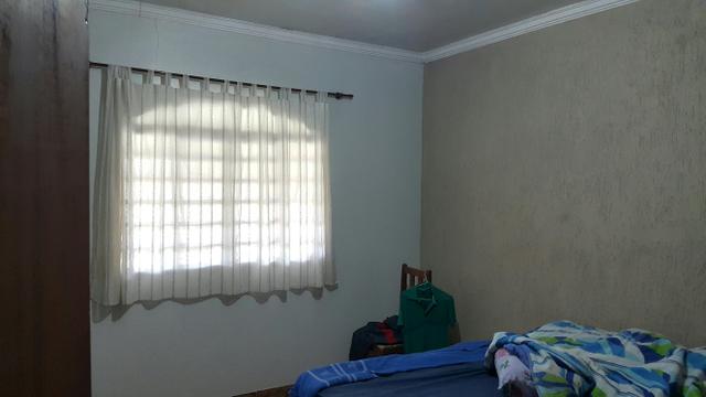 Casa simples 2quartos lote 500m2 rua 12 vazado via estrutural - Foto 7